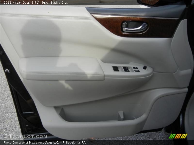 Super Black / Gray 2012 Nissan Quest 3.5 S