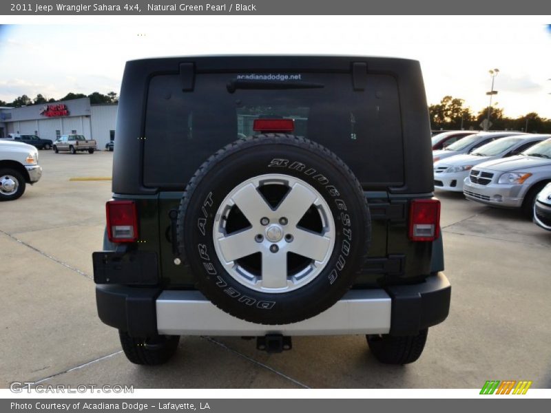 Natural Green Pearl / Black 2011 Jeep Wrangler Sahara 4x4