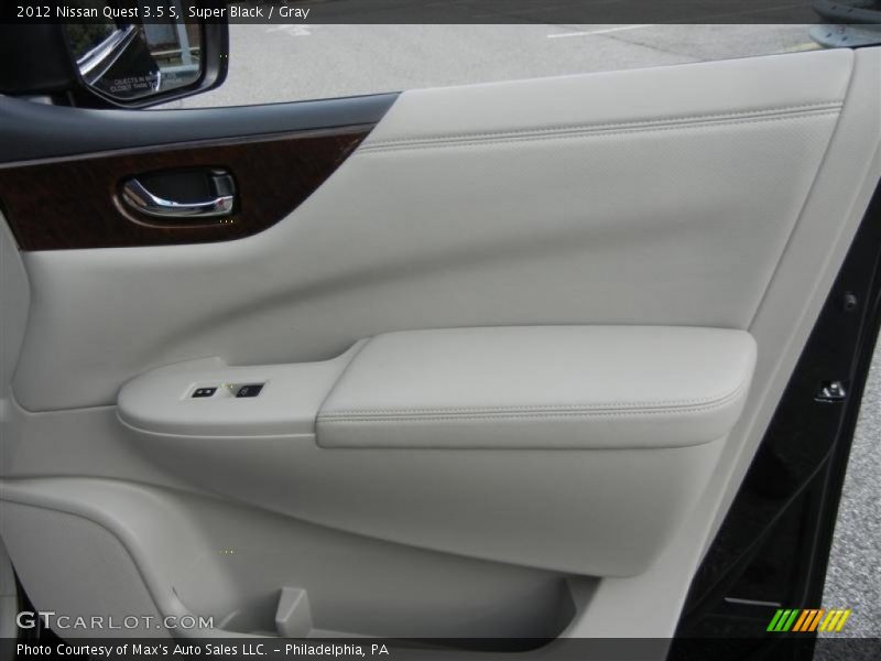 Super Black / Gray 2012 Nissan Quest 3.5 S