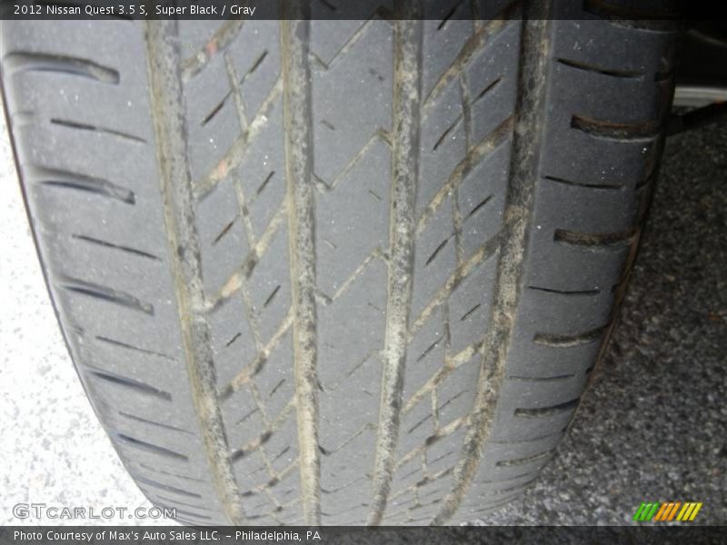 Super Black / Gray 2012 Nissan Quest 3.5 S