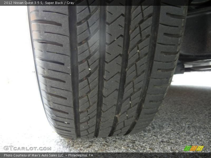 Super Black / Gray 2012 Nissan Quest 3.5 S