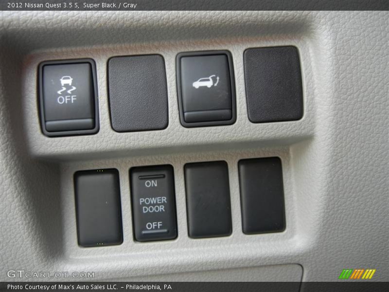 Super Black / Gray 2012 Nissan Quest 3.5 S