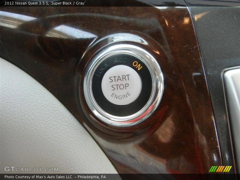 Super Black / Gray 2012 Nissan Quest 3.5 S