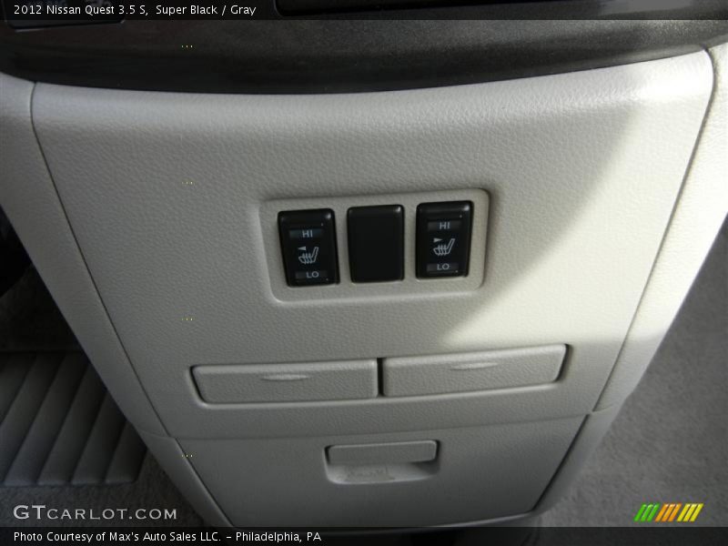 Super Black / Gray 2012 Nissan Quest 3.5 S