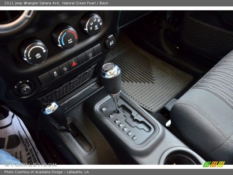 Natural Green Pearl / Black 2011 Jeep Wrangler Sahara 4x4