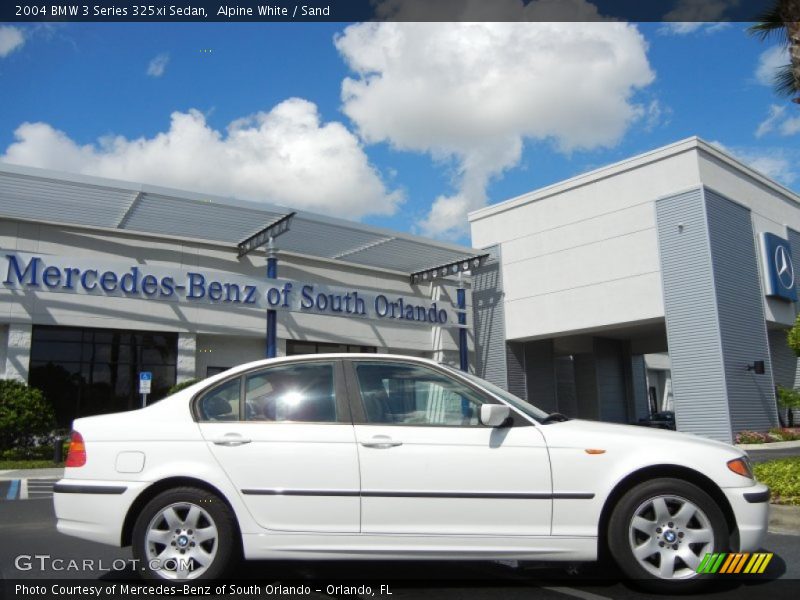 Alpine White / Sand 2004 BMW 3 Series 325xi Sedan