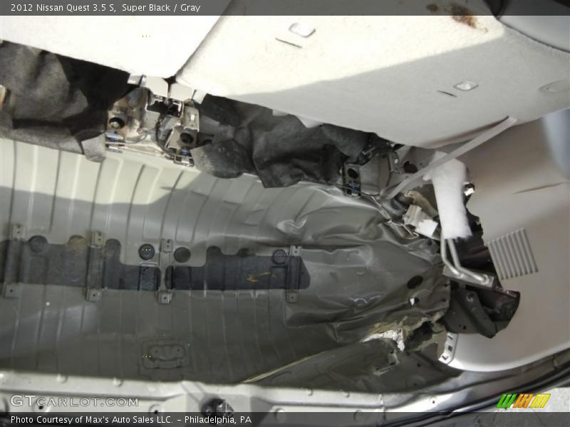 Super Black / Gray 2012 Nissan Quest 3.5 S