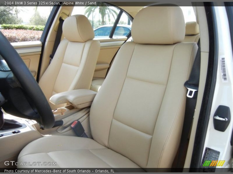 Alpine White / Sand 2004 BMW 3 Series 325xi Sedan