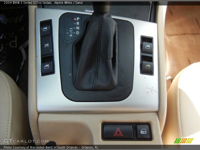 Alpine White / Sand 2004 BMW 3 Series 325xi Sedan