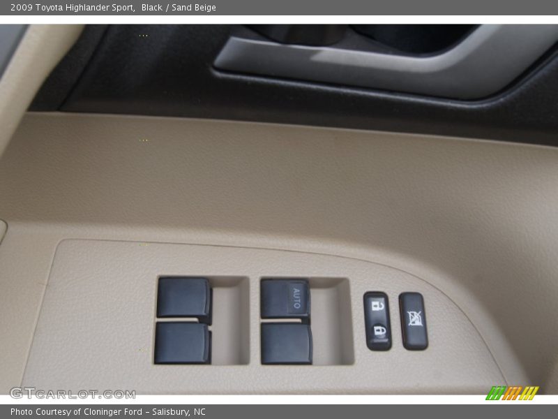 Black / Sand Beige 2009 Toyota Highlander Sport