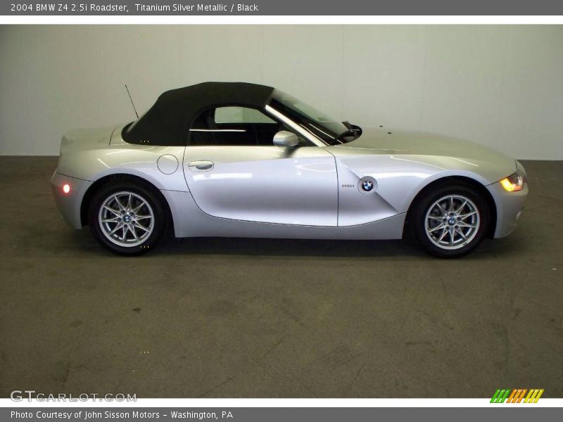 Titanium Silver Metallic / Black 2004 BMW Z4 2.5i Roadster