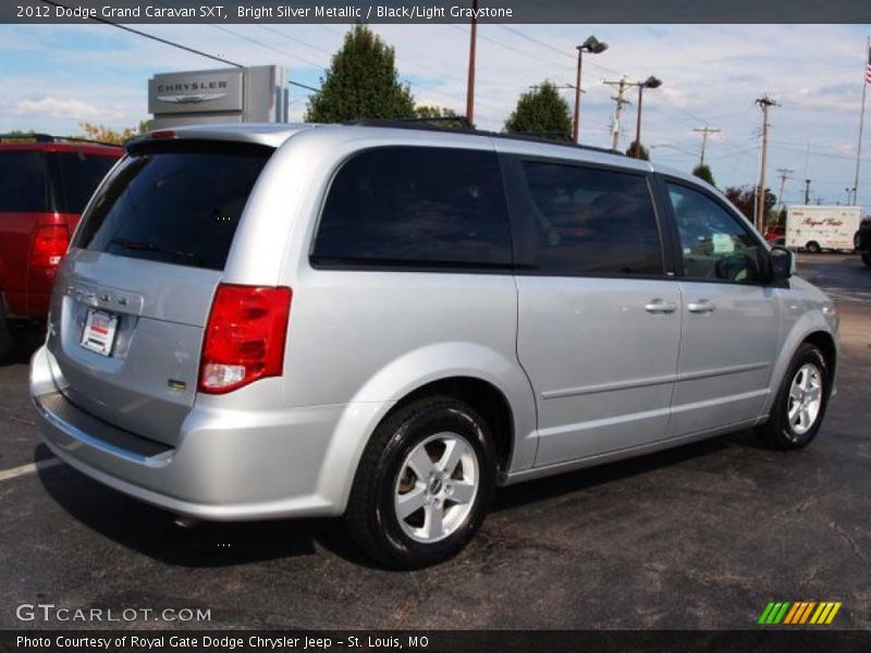 Bright Silver Metallic / Black/Light Graystone 2012 Dodge Grand Caravan SXT