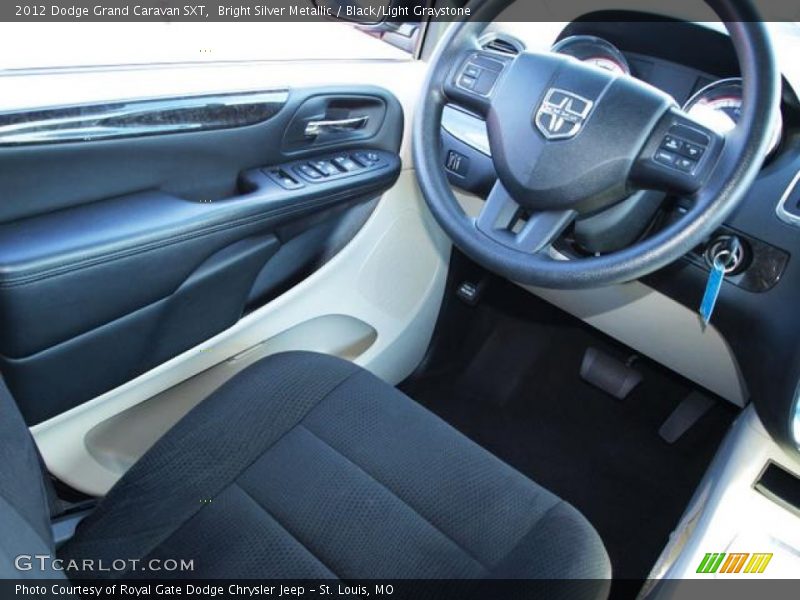 Bright Silver Metallic / Black/Light Graystone 2012 Dodge Grand Caravan SXT