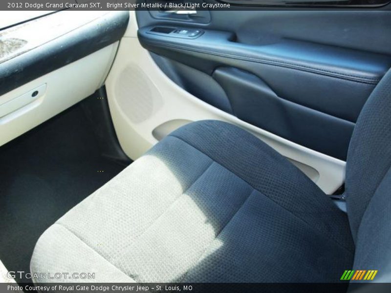 Bright Silver Metallic / Black/Light Graystone 2012 Dodge Grand Caravan SXT