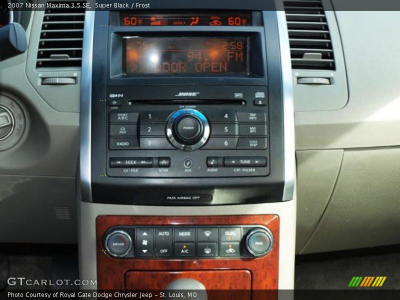 Super Black / Frost 2007 Nissan Maxima 3.5 SE