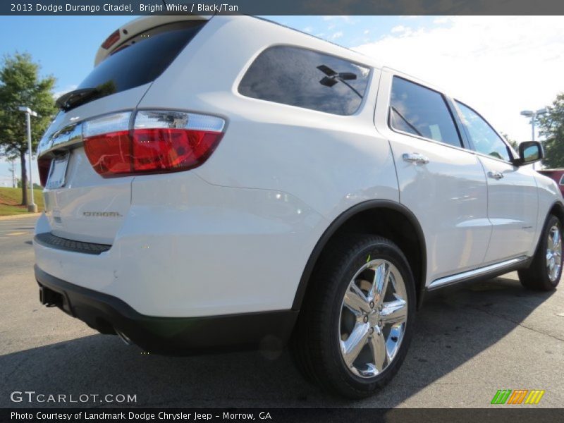 Bright White / Black/Tan 2013 Dodge Durango Citadel