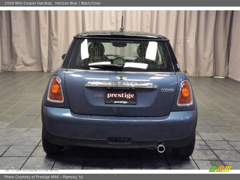 Horizon Blue / Black/Grey 2009 Mini Cooper Hardtop
