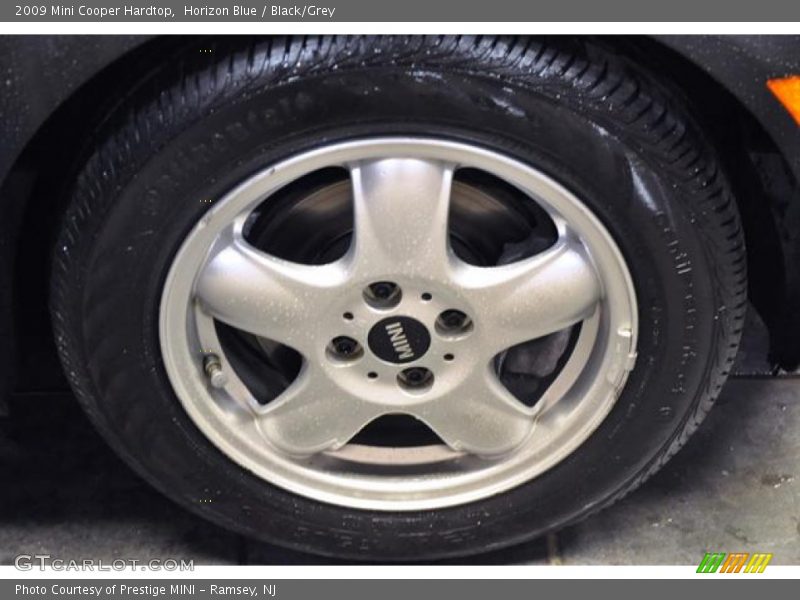 Horizon Blue / Black/Grey 2009 Mini Cooper Hardtop