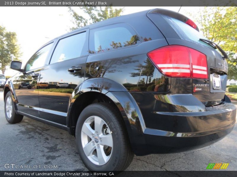 Brilliant Black Crystal Pearl / Black 2013 Dodge Journey SE