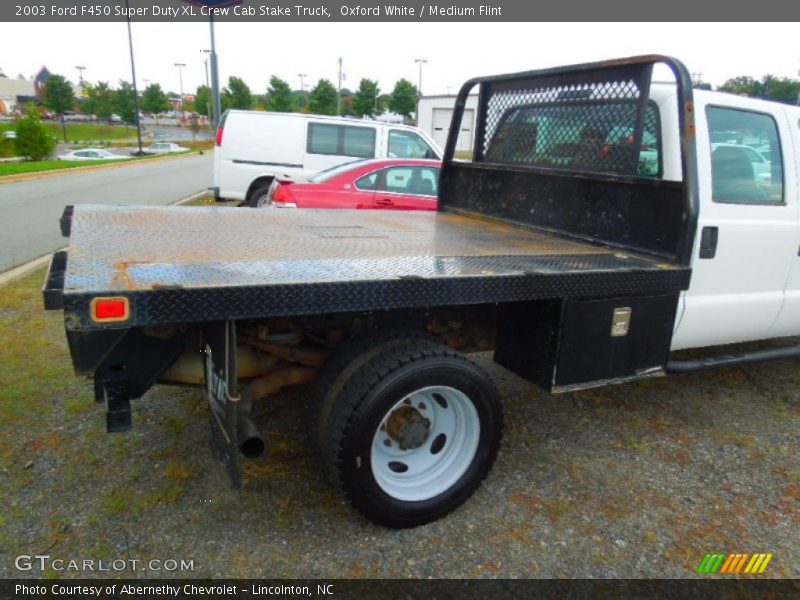 Oxford White / Medium Flint 2003 Ford F450 Super Duty XL Crew Cab Stake Truck