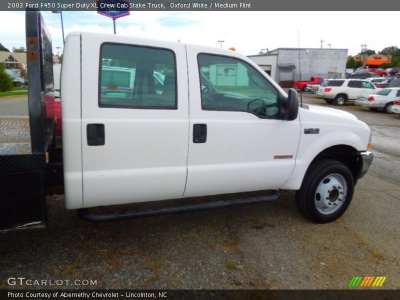 Oxford White / Medium Flint 2003 Ford F450 Super Duty XL Crew Cab Stake Truck