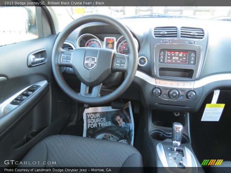 Brilliant Black Crystal Pearl / Black 2013 Dodge Journey SE