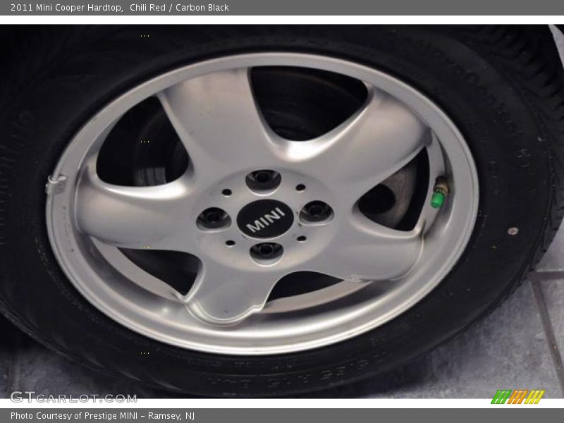 Chili Red / Carbon Black 2011 Mini Cooper Hardtop