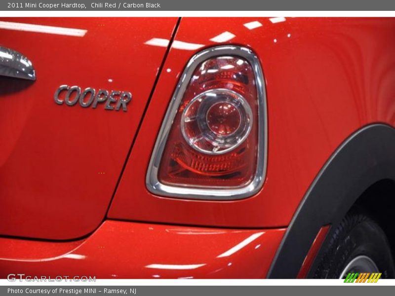 Chili Red / Carbon Black 2011 Mini Cooper Hardtop