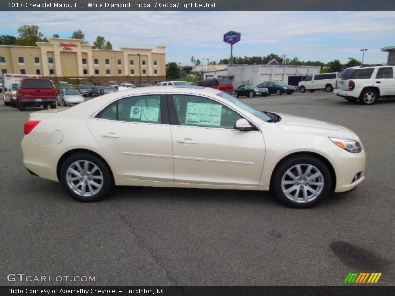 White Diamond Tricoat / Cocoa/Light Neutral 2013 Chevrolet Malibu LT
