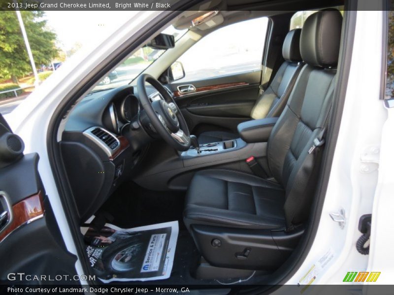 Bright White / Black 2013 Jeep Grand Cherokee Limited