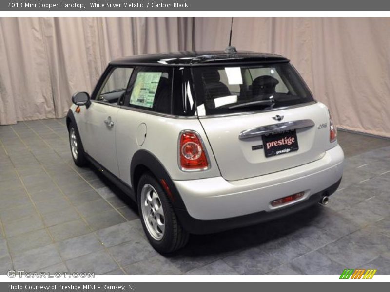 White Silver Metallic / Carbon Black 2013 Mini Cooper Hardtop