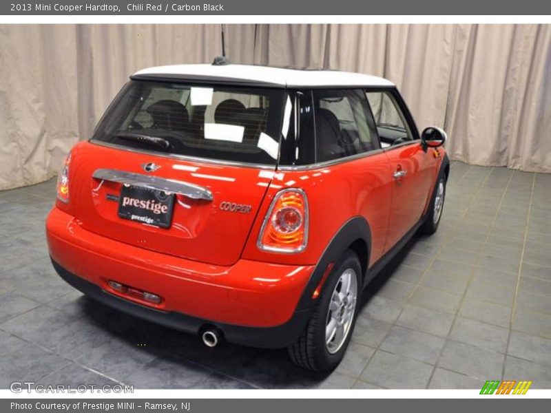 Chili Red / Carbon Black 2013 Mini Cooper Hardtop