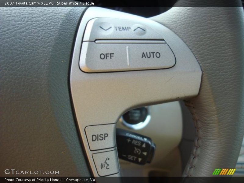 Controls of 2007 Camry XLE V6