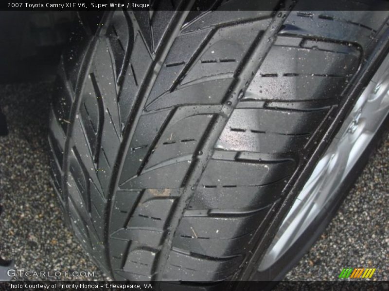 Super White / Bisque 2007 Toyota Camry XLE V6