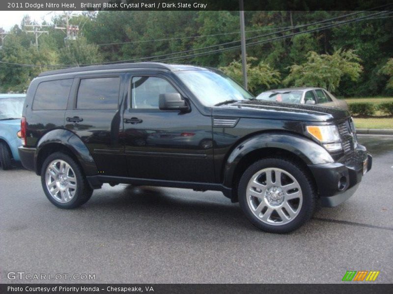Brilliant Black Crystal Pearl / Dark Slate Gray 2011 Dodge Nitro Heat