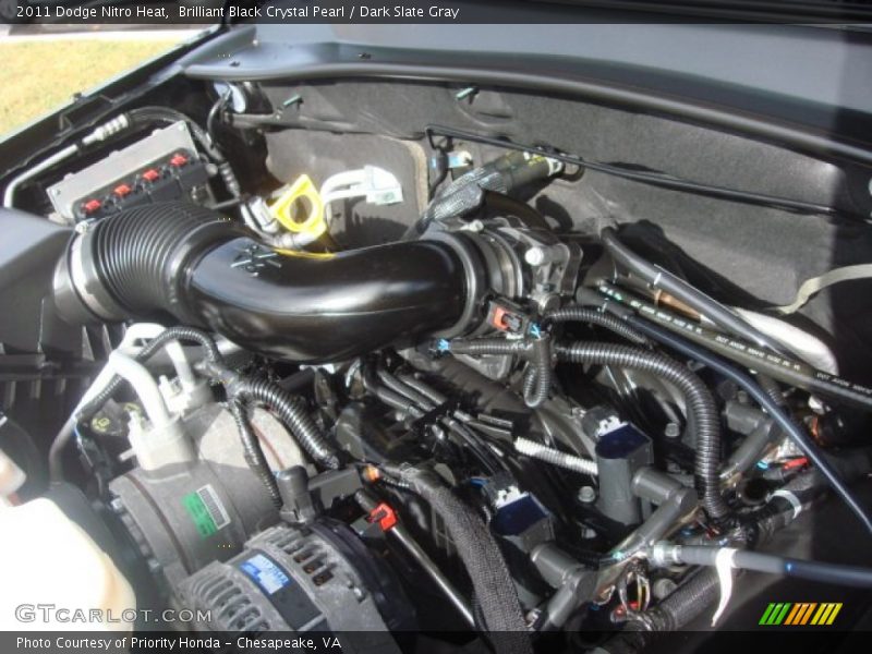 Brilliant Black Crystal Pearl / Dark Slate Gray 2011 Dodge Nitro Heat