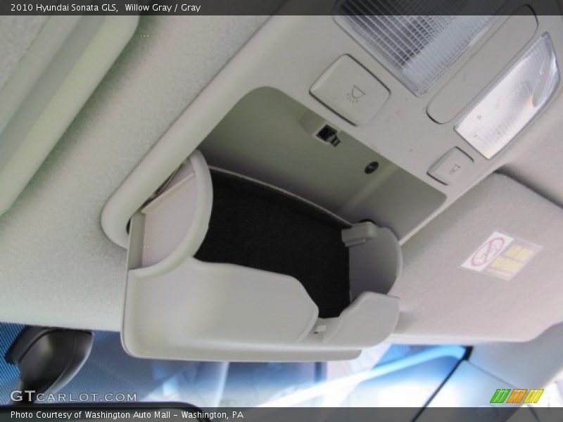 Willow Gray / Gray 2010 Hyundai Sonata GLS