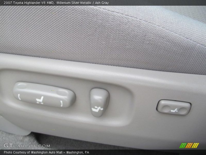 Millenium Silver Metallic / Ash Gray 2007 Toyota Highlander V6 4WD