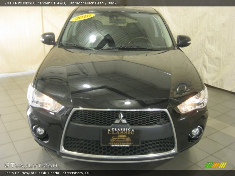 Labrador Black Pearl / Black 2010 Mitsubishi Outlander GT 4WD