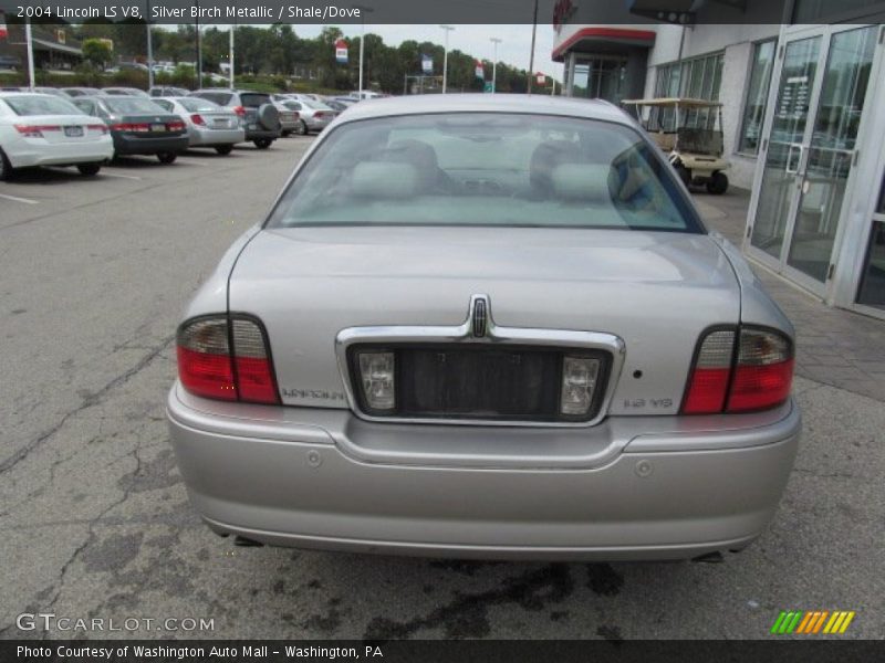 Silver Birch Metallic / Shale/Dove 2004 Lincoln LS V8
