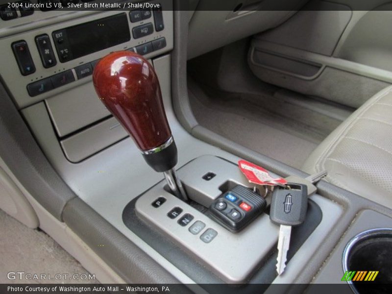Silver Birch Metallic / Shale/Dove 2004 Lincoln LS V8