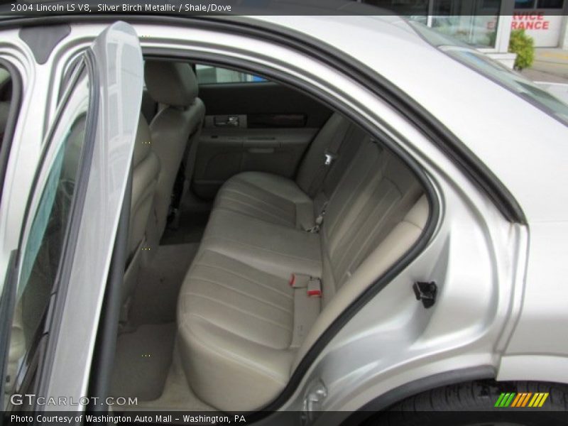 Silver Birch Metallic / Shale/Dove 2004 Lincoln LS V8