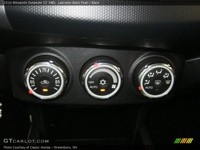 Labrador Black Pearl / Black 2010 Mitsubishi Outlander GT 4WD