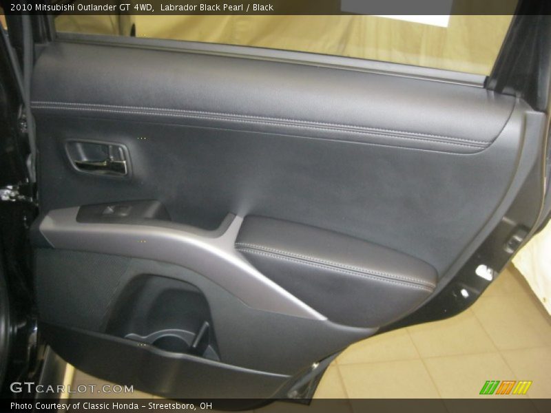Labrador Black Pearl / Black 2010 Mitsubishi Outlander GT 4WD