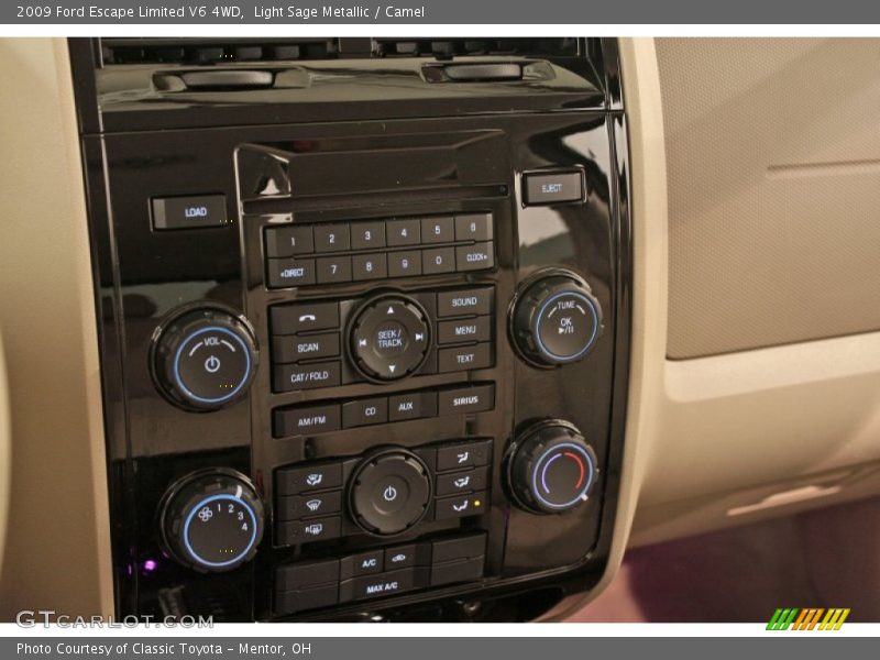 Light Sage Metallic / Camel 2009 Ford Escape Limited V6 4WD