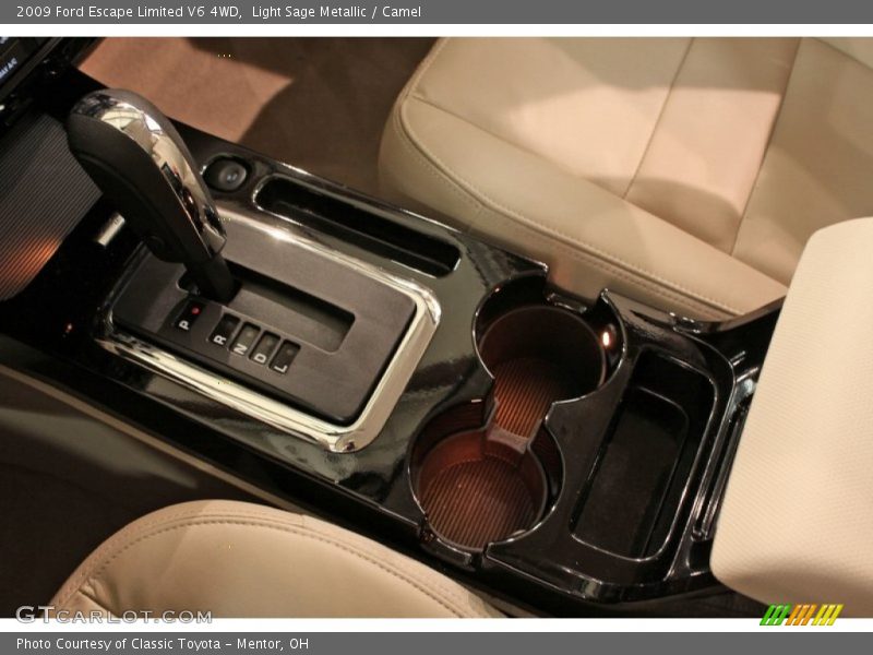 Light Sage Metallic / Camel 2009 Ford Escape Limited V6 4WD