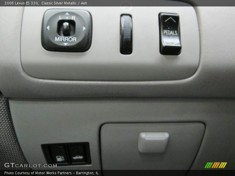 Classic Silver Metallic / Ash 2006 Lexus ES 330