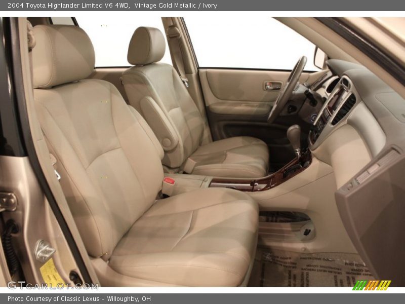 Vintage Gold Metallic / Ivory 2004 Toyota Highlander Limited V6 4WD