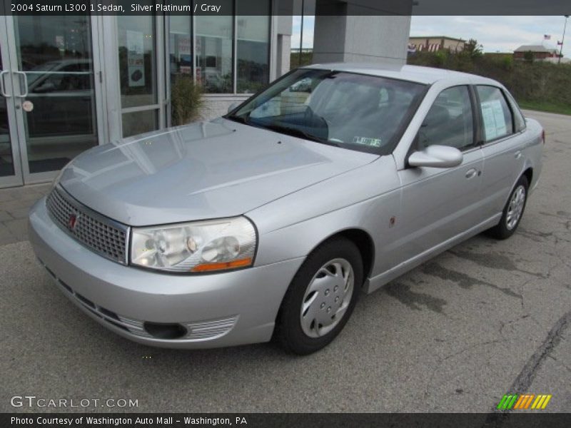 Silver Platinum / Gray 2004 Saturn L300 1 Sedan