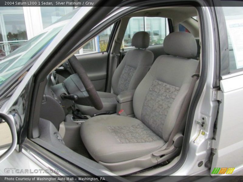 Silver Platinum / Gray 2004 Saturn L300 1 Sedan